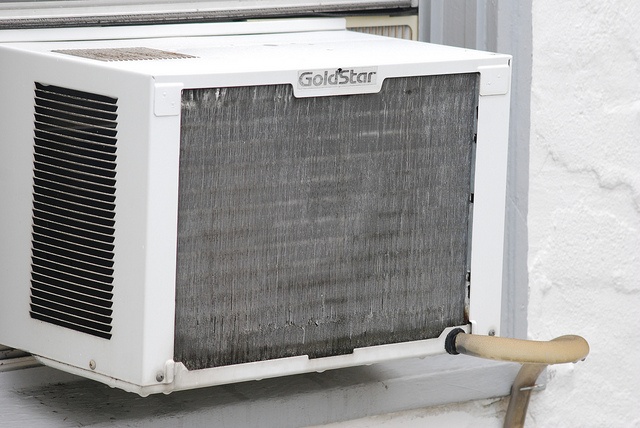 airconditioner-with-hose